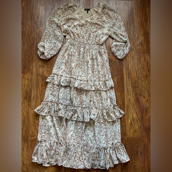 Jessica Simpson Dresses & Skirts - Jessica Simpson Women’s Size Large Faux Snakeskin Dress Inner Lining Party